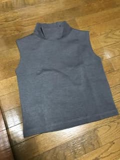 ノースリーブ タンクトップ 秋のサムネイル