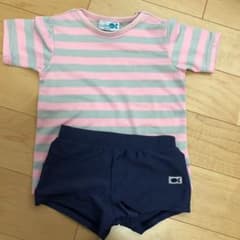 男の子　2歳　水着のサムネイル