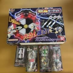 ダーツ 電光爆雷ターゲット セット 2003年　おまけ4点付き ⭐️ただ今お値下げ中⭐️ダーツ 電光爆雷ターゲット セット 2003年