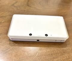 き*ち様 ニンテンドー3DS 本体 ホワイトカラー ARカード付き！！のサムネイル