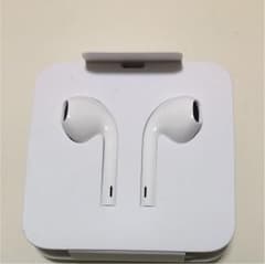 iPhone7 iPhone8 純正イヤホンのサムネイル