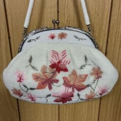 ビーズ刺繍 花柄 クラッチバッグ和装 - メルカリ