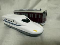 阪急電車　新幹線　プルバック車両　2両まとめ売りのサムネイル
