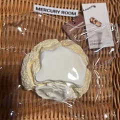 MERCURY ROOM 水銀灯の部屋 シュークリーム チーズ泥 スクイーズのサムネイル