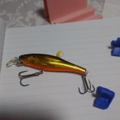 貴重、美品！Megabass STEPCAT 73 ミノー ルアーのサムネイル