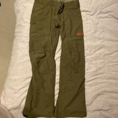 Burton living lining Mサイズ カーキ色 2017年モデルのサムネイル
