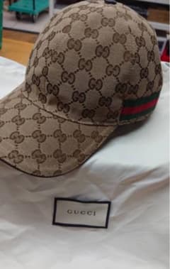 gucci ベースボールキャップのサムネイル
