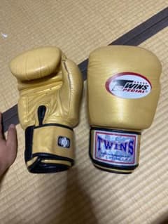 TWINS 本格ボクシンググローブ  金色のサムネイル