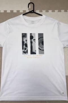 ホワイト グラフィックプリント Tシャツのサムネイル