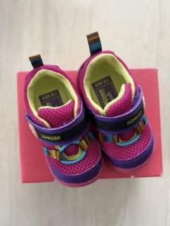 oshkosh b'gosh 子供靴