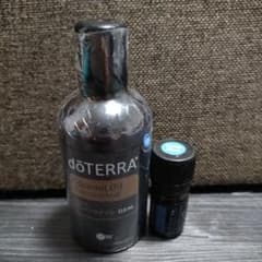 【doTERRA】ドテラ　エッセンシャルオイル＆ココナッツオイル　２点セットのサムネイル