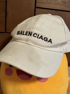 BALENCIAGA ホワイト ベースボールキャップのサムネイル