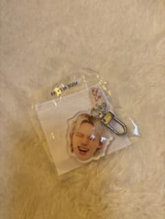 treasure ヒョンソク　顔アクキー