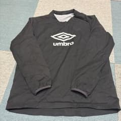 umbro 黒 長袖 ピステ サイズ150のサムネイル