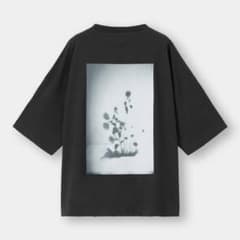 GU BiSH ワイドフィットＴ　ブラック S チッチ Tシャツのサムネイル