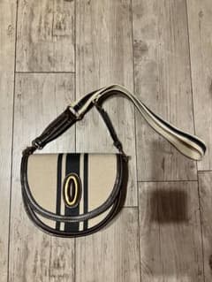 ZARA ショルダーバッグのサムネイル