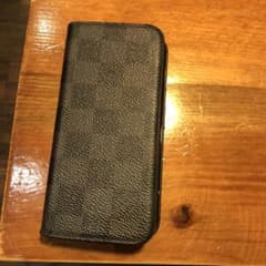 Louis Vuitton 黒ダミエ手帳型 iPhone8.SE2等対応ケース Louis Vuitton 黒ダミエ手帳型 iPhone8.SE2等対応ケース - メルカリ