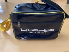 リベルタ　エナメルバッグのサムネイル