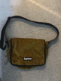 Supreme レオパード柄 ショルダーバッグ swag archive - メルカリ
