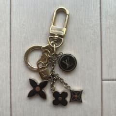 LOUIS VUITTON ポルトクレ・パンピーユ バッグチャーム M91929 LOUIS VUITTON ポルトクレ・パンピーユ バッグチャーム M91929 - メルカリ