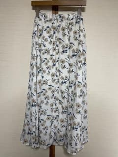 Petit fleur 花柄　フレアスカートのサムネイル