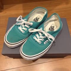 【高菜さま専用】VANS スニーカー グリーン レディース24cmのサムネイル