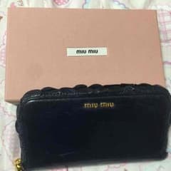 ねも様専用miu miu 長財布のサムネイル