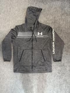 UNDER ARMOUR パーカー グレー 長袖のサムネイル