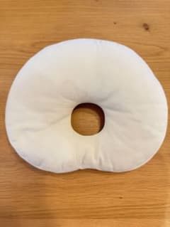 ベビー用　ドーナツ型枕　エスメラルダのサムネイル