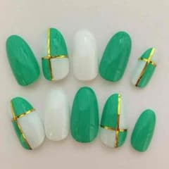 ネイルチップのサムネイル