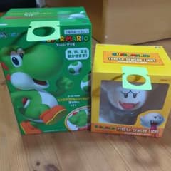 スーパーマリオ ヨッシー ビッグアクションフィギュアとテレサセンサーライトのサムネイル