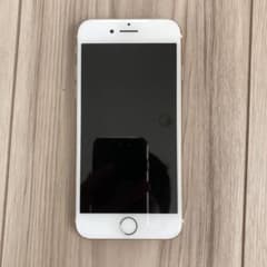 本体　iPhone7 256g ケース付き ジャンクのサムネイル