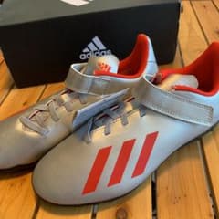 adidas☆サッカーシューズ　24.0㎝のサムネイル