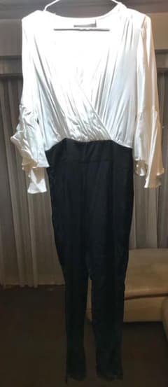 zara オールインワンのサムネイル