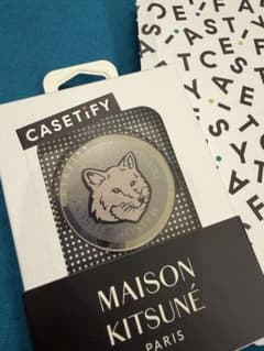 【値下げ】【新品】CASETiFY MAISON KITSUNÉ スマホスタンドのサムネイル