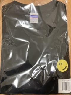 ゴチ猫様専用　RIDDLEコラボTシャツのサムネイル
