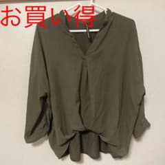 ブラウス トップスのサムネイル