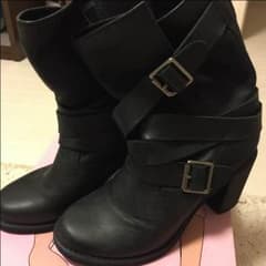 ★お値下げしました。美品ジェフリーキャンベルブラックブーツのサムネイル