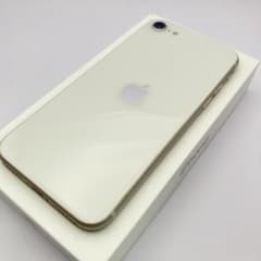 iPhoneSE3 128gb【美品☆新品バッテリー】のサムネイル
