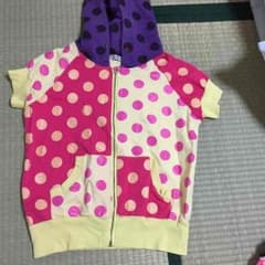 個性派パーカー半袖のサムネイル