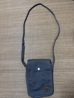 Fjällräven ショルダーバッグのサムネイル