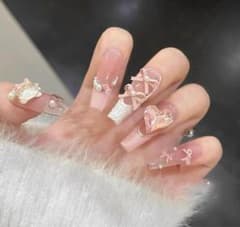 姫系プリンセスネイル♡リボン＆ハートストーン付きキラキラネイルチップのサムネイル