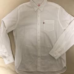 今季新作　levis ホワイトシャツのサムネイル