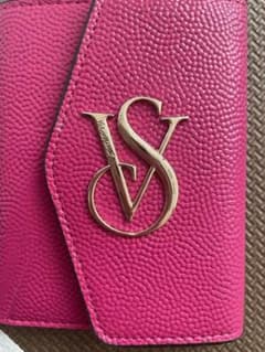 victorias secret パスポートケースのサムネイル