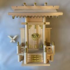 [新品] 木製 神棚 中型 一社造り 壁付け台座一式セットのサムネイル