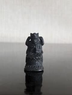 古銅　小さな愛染明王　豆仏　仏像 古銅 小さな愛染明王 豆仏 仏像 - メルカリ