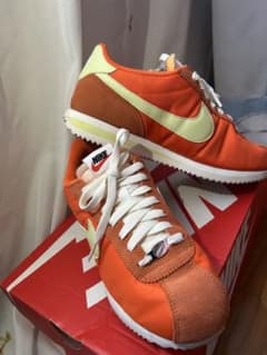 NIKE CORTEZ 오렌지 스웨이드 스니커즈