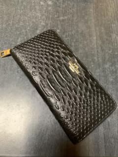 COACH エンボスドスネーク ラウンドジップ 長財布 クロコのサムネイル