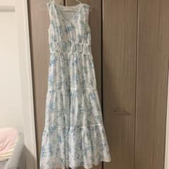 花柄 ロングワンピース マキシワンピースのサムネイル