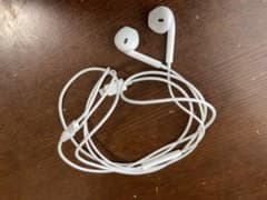 iPhone 純正　イヤホンのサムネイル